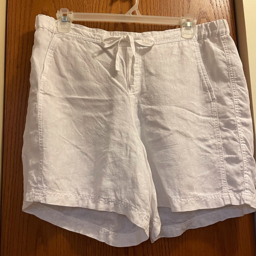 Love Linen White Shorts